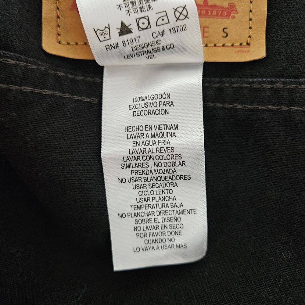 Levi Kids Denim Jacket Small 8/10 Patches Good Jeans Day Job Give Earth A Chance - Picture 14 of 15